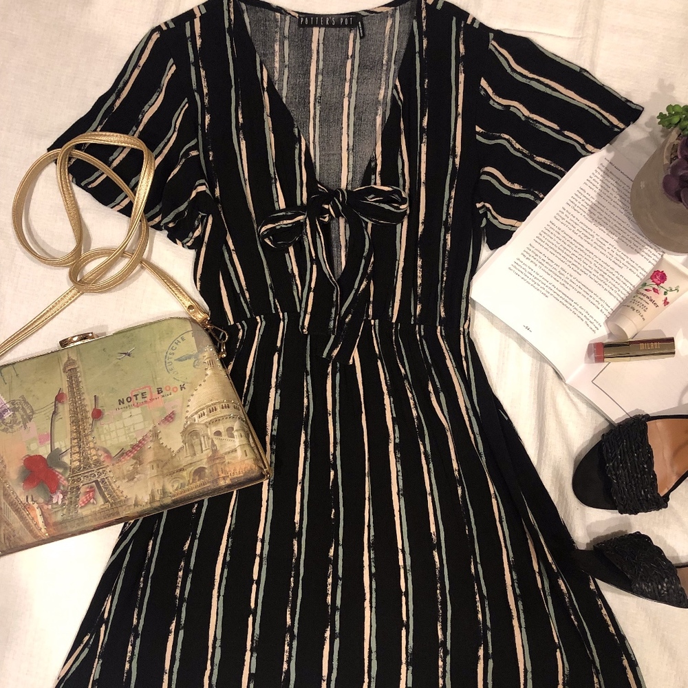Short dress